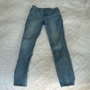 Light Wash Stretchy Skinny Jeans